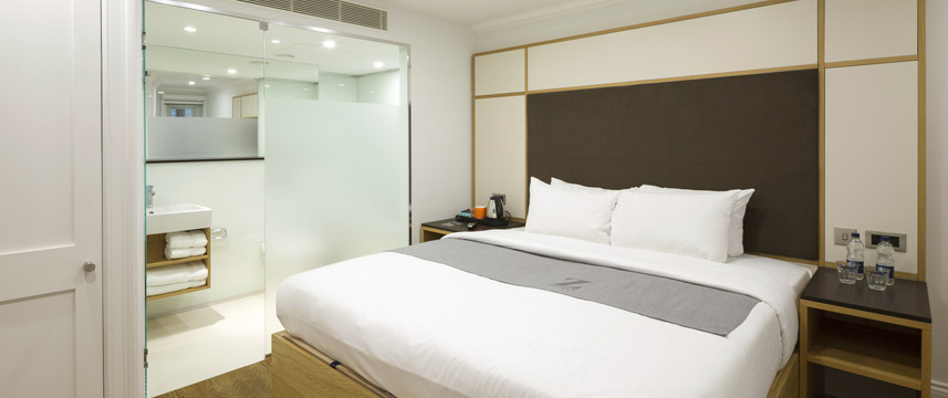 Z at Gloucester Place Club King